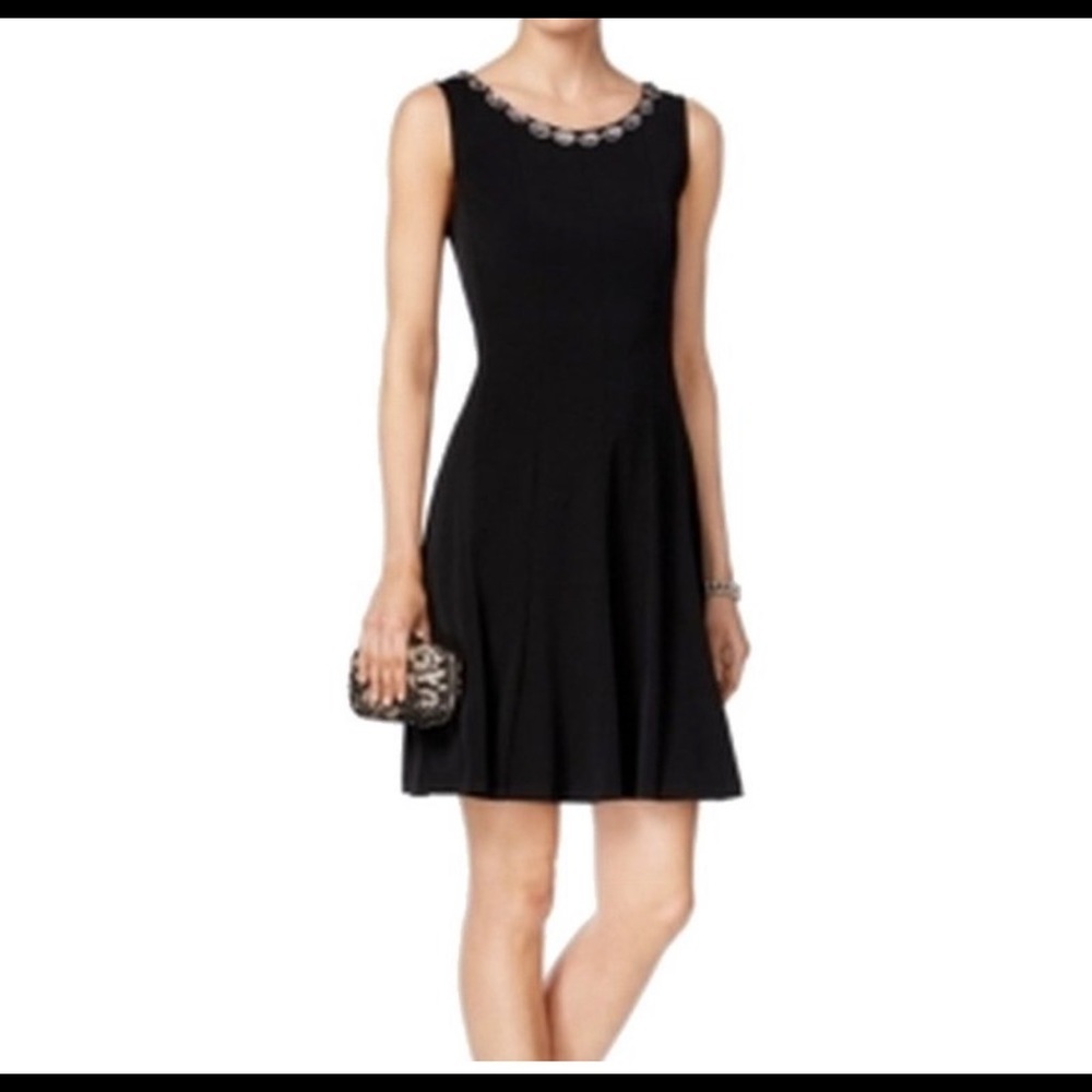 Eva Varro Scoop-Neck Midi Nlavk Dress Sz M